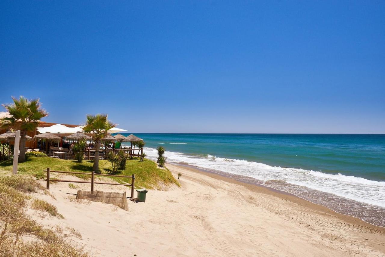 OleHolidays 617 Romana Playa junto al mar Marbella Exterior foto