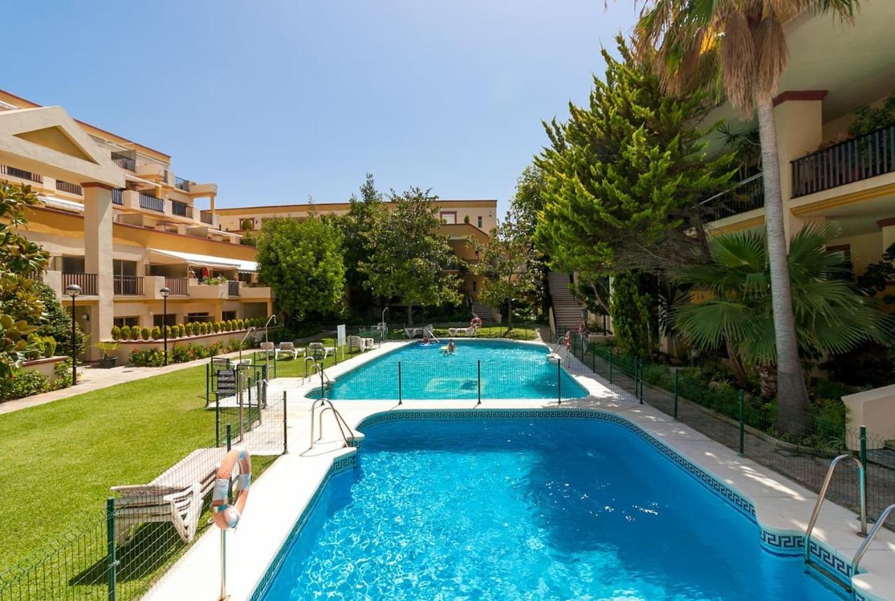 OleHolidays 617 Romana Playa junto al mar Marbella Exterior foto